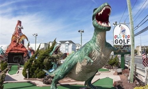 68th-old-pro-3.jpg Statue of T-Rex at Old Pro Miniature Golf