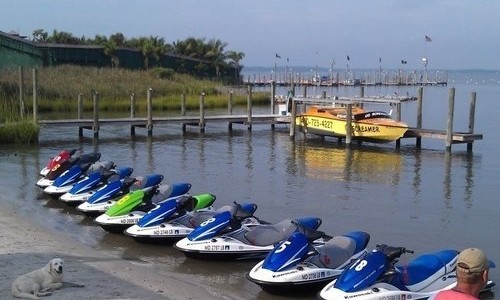 odyssea.jpg Multiple jet skis on dock