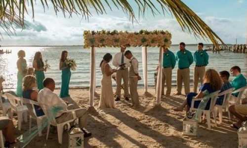 wedding.jpg Wedding on the beach